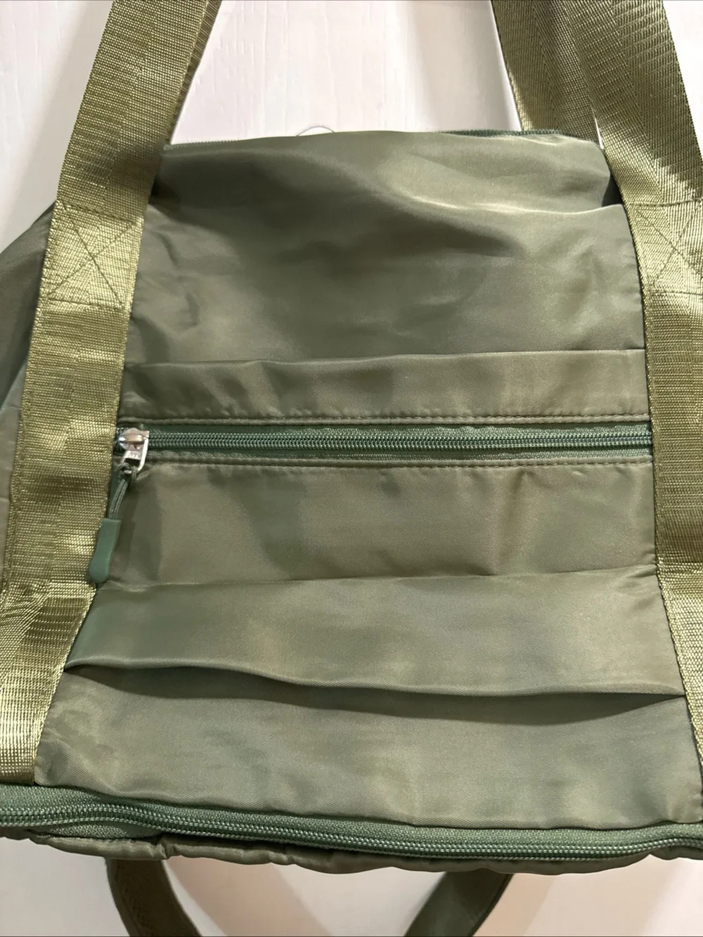 Foldie Olive Green Men’s Duffel Bag with Multiple Compartments